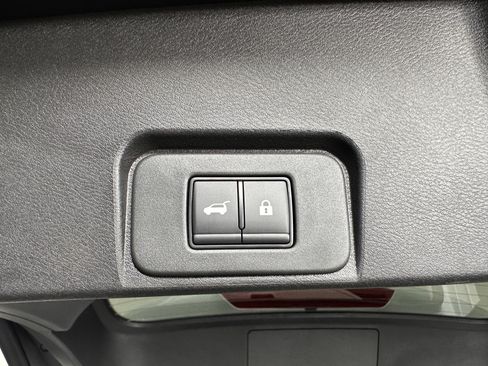 New 2026 Nissan Rogue SV w/ SV Premium Package image 19