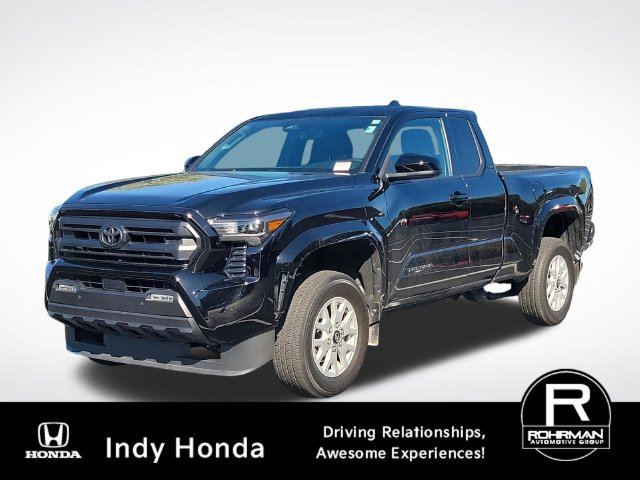 Used 2024 Toyota Tacoma SR5 AWD/4WD image 1