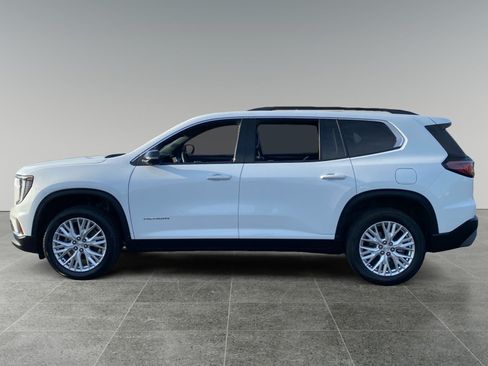 Used 2024 GMC Acadia Elevation AWD/4WD image 2