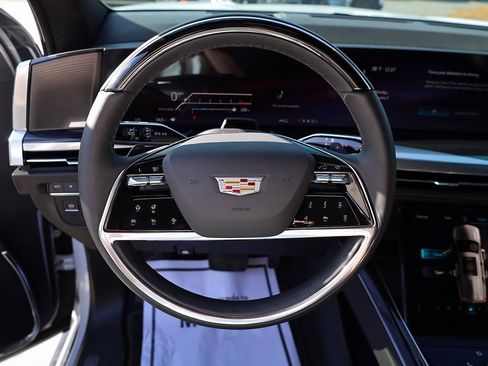 Used 2026 Cadillac Escalade ESV Sport w/ Touring Package image 13