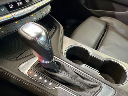 Used 2021 Cadillac CT4 Sport image 17