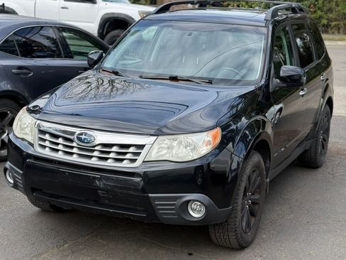 Used 2012 Subaru Forester 2.5X Limited image 2