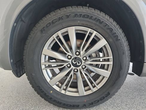 Used 2020 INFINITI QX80 Luxe w/ Proassist Package RWD image 32