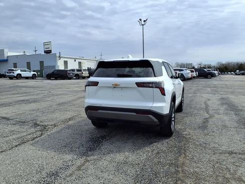 Used 2025 Chevrolet Equinox LT image 19