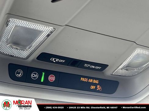 Used 2020 GMC Acadia SLE FWD image 27