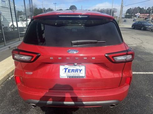 Used 2024 Ford Escape ST-Line image 4
