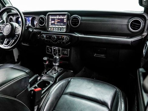 Used 2022 Jeep Wrangler Unlimited Sahara w/ Safety Group image 17