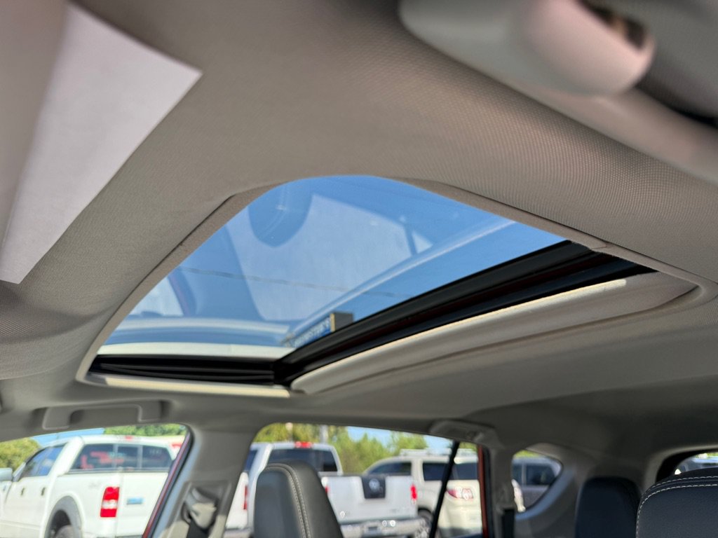 Used 2015 Toyota RAV4 Limited FWD image 12