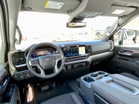 New 2026 Chevrolet Silverado 2500 LT w/ Trail Boss Package image 38