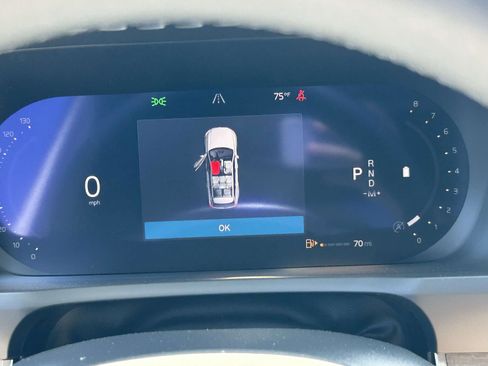 New 2026 Volvo XC90 B6 Plus w/ Protection Package Premier AWD/4WD image 24