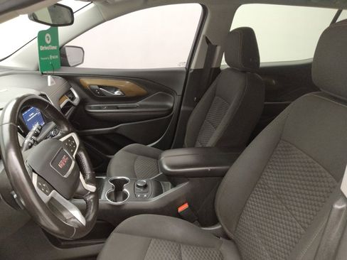 Used 2018 GMC Terrain SLE w/ Driver Convenience Package FWD image 17