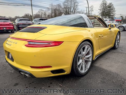 Used 2017 Porsche 911 Targa 4S image 6