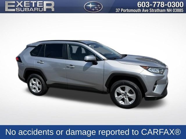 Used 2021 Toyota RAV4 XLE w/ Convenience Package AWD/4WD image 3