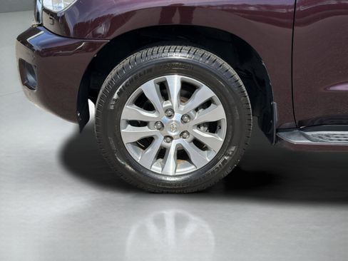 Used 2016 Toyota Sequoia Limited w/ Safety & Convenience Package image 49