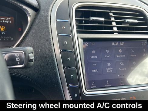 Used 2020 Lincoln Nautilus FWD image 14