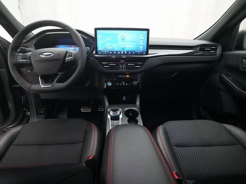 Used 2023 Ford Escape ST-Line w/ Tech Pack #1 image 5