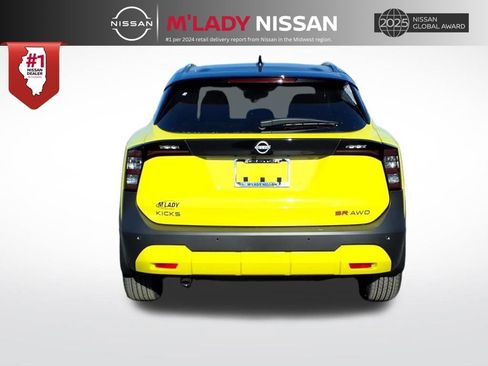 New 2026 Nissan Kicks SR image 6