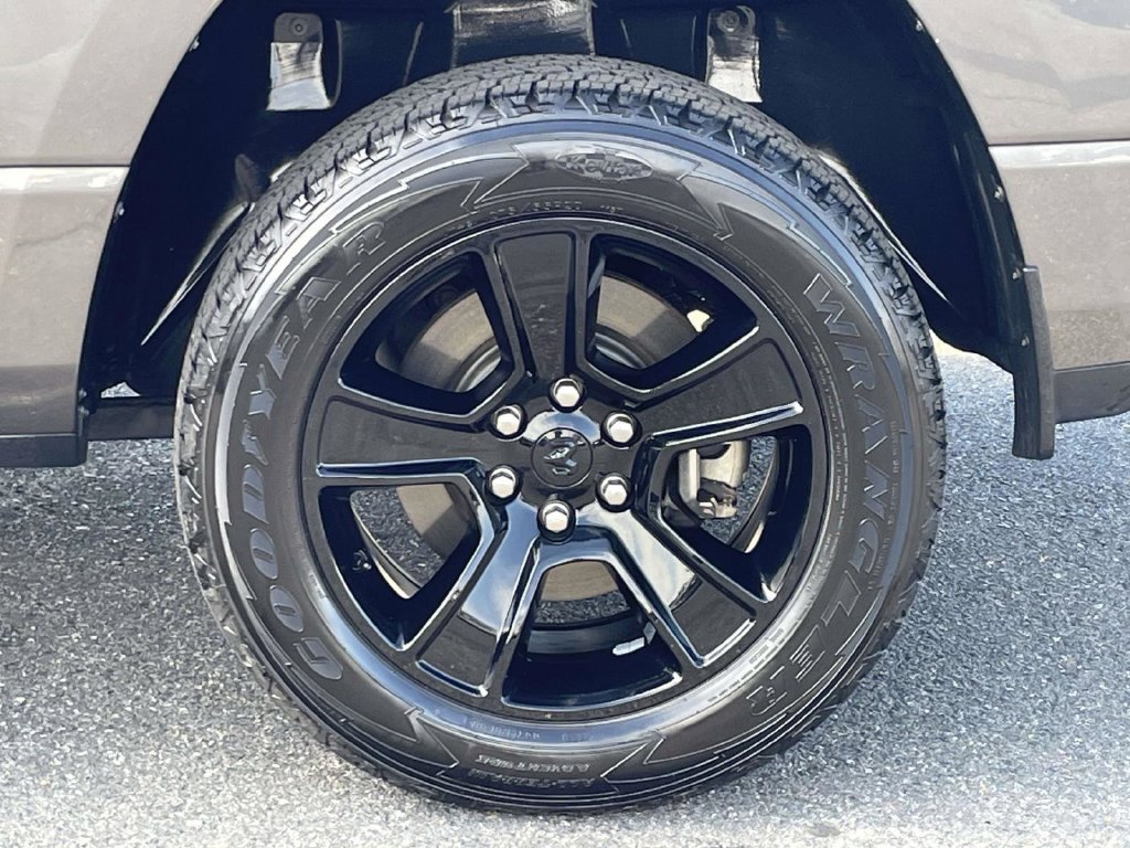Used 2022 RAM 1500 Big Horn RWD image 12