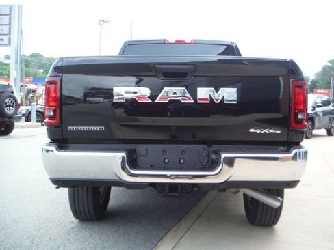 Certified 2026 RAM 2500 Big Horn AWD/4WD image 13
