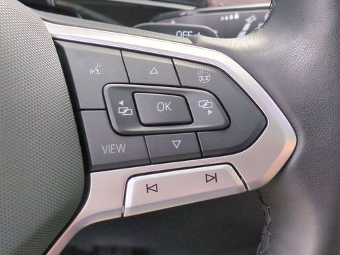 Used 2025 Volkswagen Atlas SEL Premium R-Line image 22