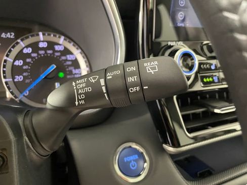 Used 2022 Toyota Highlander Platinum AWD/4WD image 15
