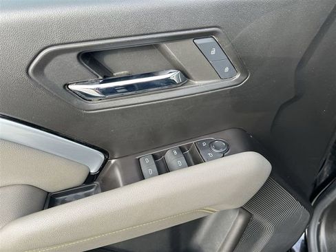 Used 2024 Chevrolet Colorado ZR2 w/ Technology Package image 20
