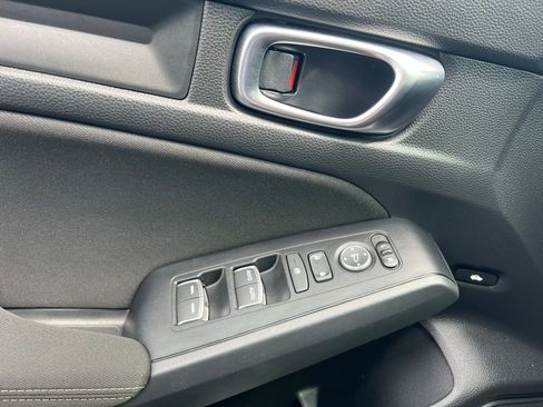 Used 2024 Honda Civic Sport image 36