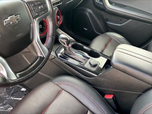 Used 2022 Chevrolet Blazer RS w/ Enhanced Convenience Package FWD image 16