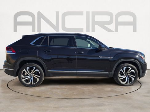 Certified 2021 Volkswagen Atlas Cross Sport SEL Premium image 11
