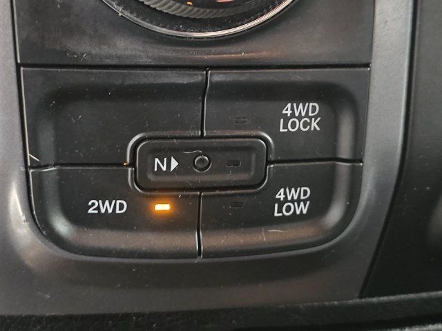 Used 2022 RAM 1500 Warlock AWD/4WD image 30