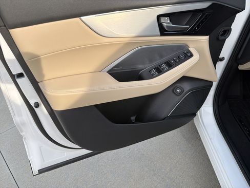 Certified 2026 Acura MDX SH-AWD w/ Technology Package image 14