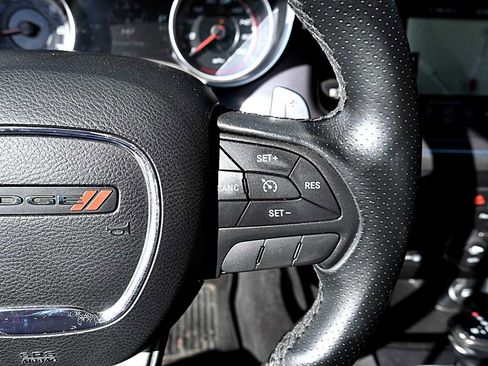 Used 2017 Dodge Charger R/T Scat Pack image 17