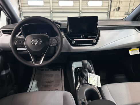 New 2026 Toyota Corolla SE FWD image 4