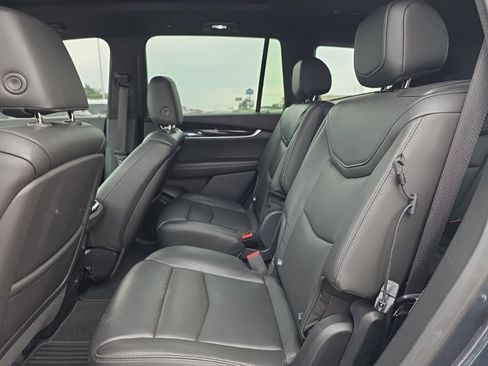 Used 2020 Cadillac XT6 Premium Luxury AWD/4WD image 10