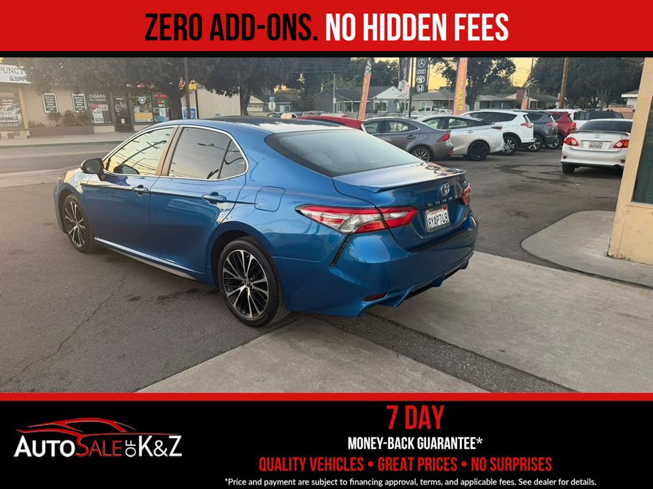 Used 2018 Toyota Camry SE FWD image 11
