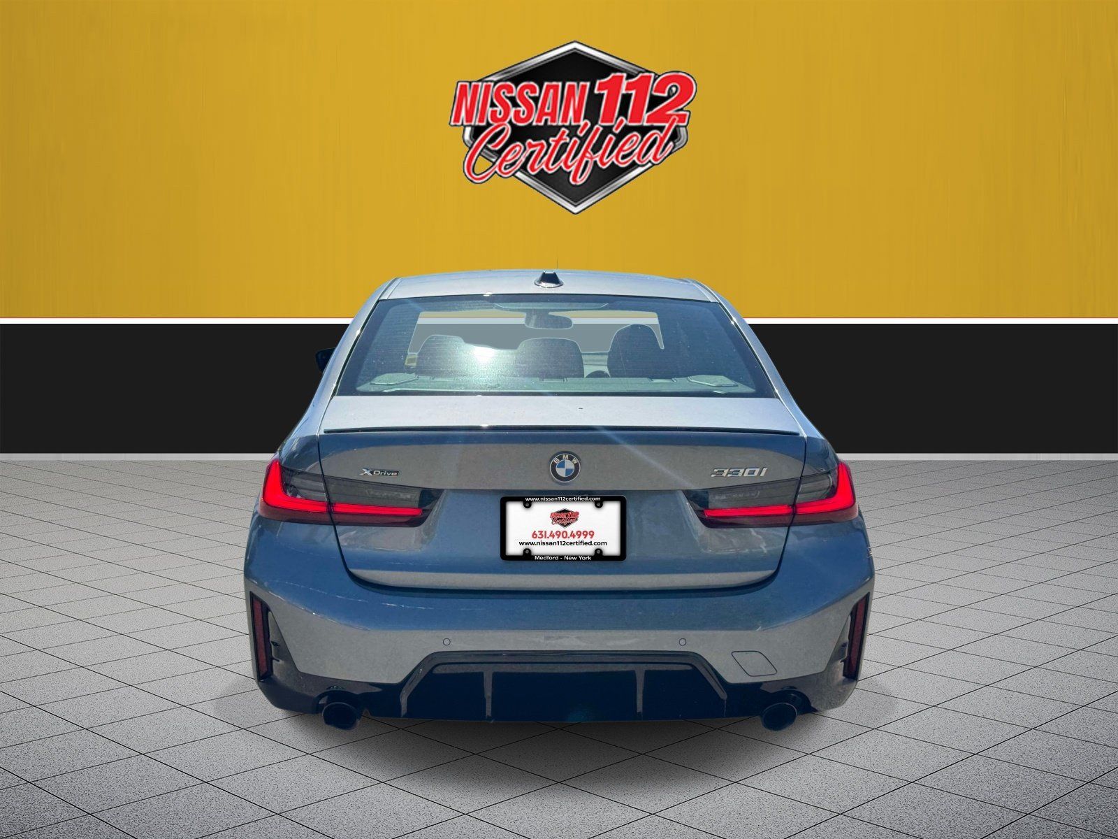 Used 2024 BMW 330i xDrive Sedan w/ M Sport Package AWD/4WD image 8