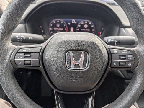 Certified 2025 Honda Accord LX image 23