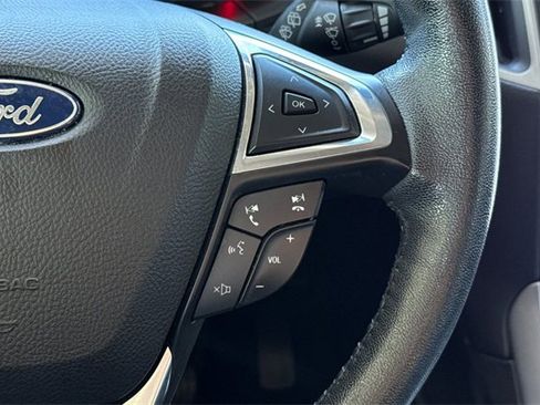 Used 2022 Ford Edge SEL image 31