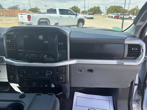 Used 2022 Ford F150 XLT AWD/4WD image 18