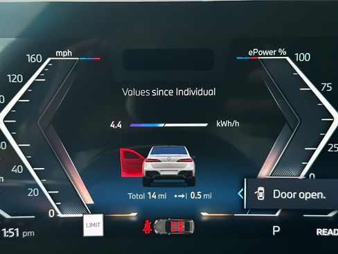 New 2026 BMW i7 xDrive60 AWD/4WD image 14