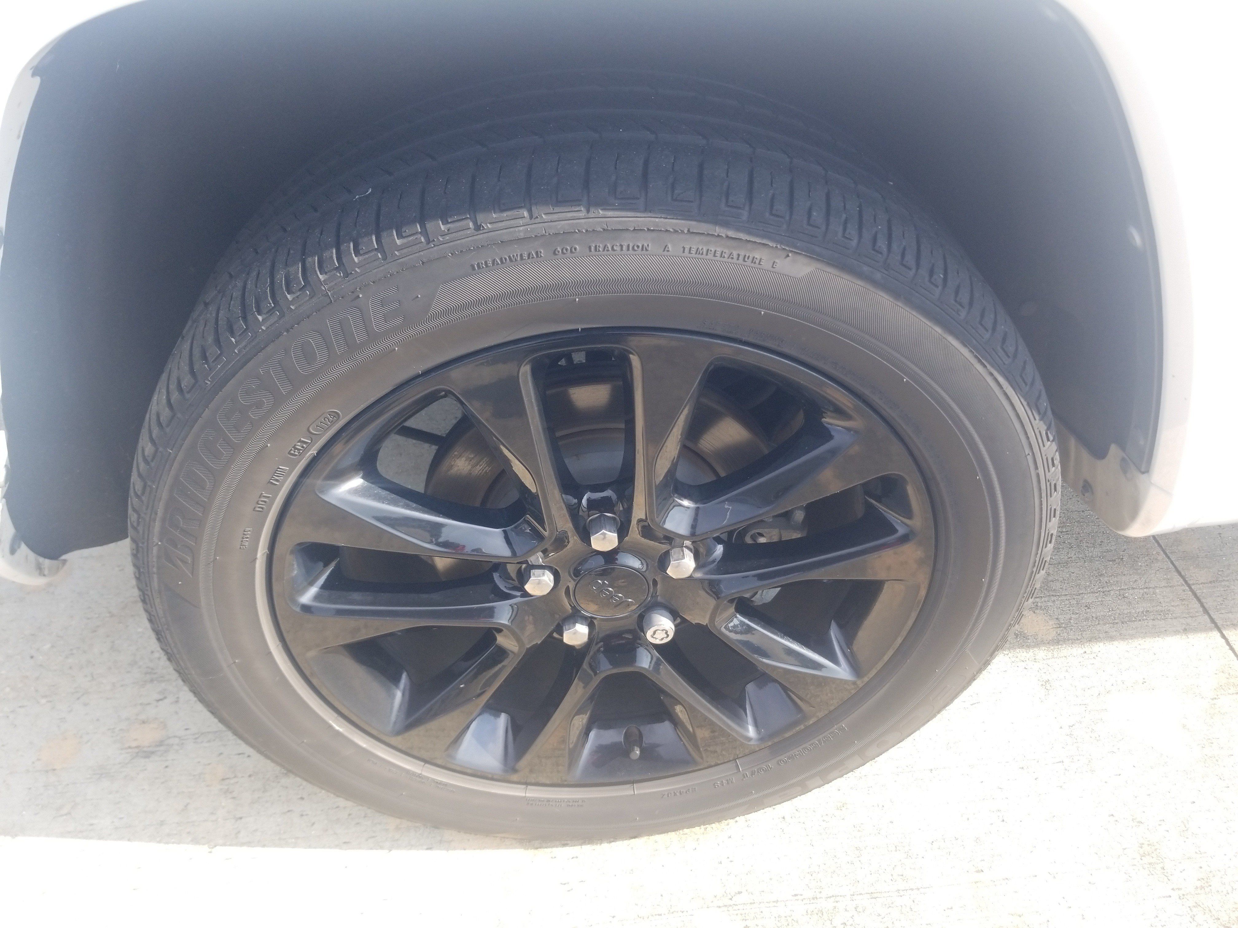 Used 2022 Jeep Grand Cherokee Laredo X RWD image 24