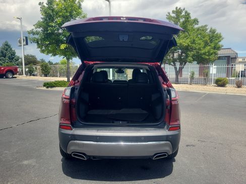 Used 2019 Jeep Cherokee Limited w/ Technology Group AWD/4WD image 32