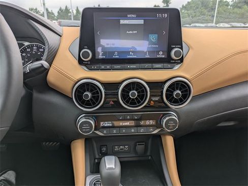 New 2025 Nissan Sentra SV w/ SV Premium Package image 20