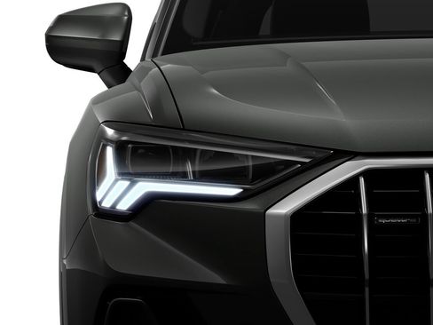 Certified 2023 Audi Q3 2.0T Premium Plus w/ Premium Plus Package AWD/4WD image 6