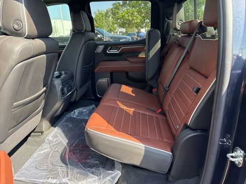 Used 2025 GMC Sierra 1500 Denali Ultimate image 6