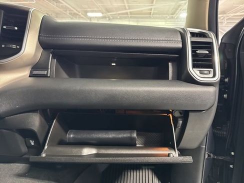 Certified 2021 RAM 1500 Laramie image 44