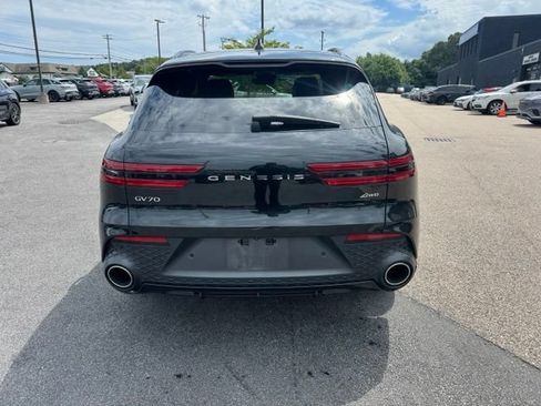 Used 2023 Genesis GV70 2.5T w/ Sport Prestige Package AWD/4WD image 8