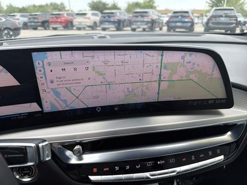 Used 2024 Cadillac Lyriq Luxury RWD image 24