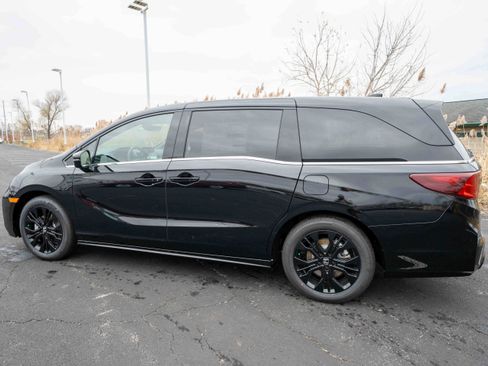 New 2026 Honda Odyssey Sport-L image 4