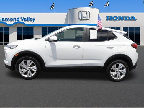 Used 2025 Buick Encore GX Preferred FWD image 8
